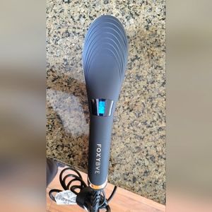 Foxybae Straightening brush